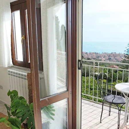 One Apartment Ascea